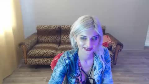 sexybeatriice online show from 02-16-25, 01:16