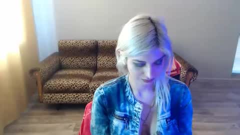 sexybeatriice online show from 02-27-25, 10:26