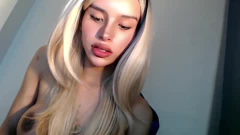 Seraphina Blaze online show from 02-06-25, 12:48