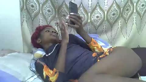sexyboobies22 online show from 09-28-25, 04:56