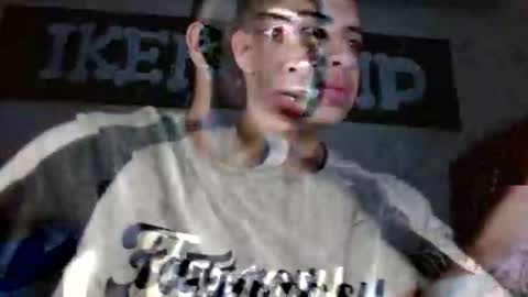 Snapshot of sexyboy_bigclit chatting on 02-02-25, 01:08 Iker online show from 02-02-25, 01:08