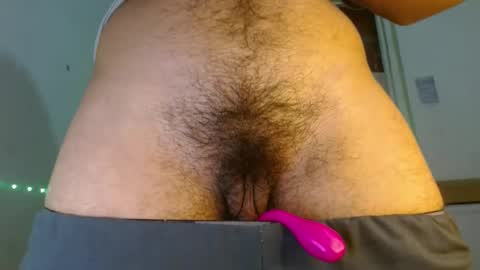 Snapshot of sexyboy_bigclit chatting on 10-01-25, 12:38 Iker online show from 10-01-25, 12:38