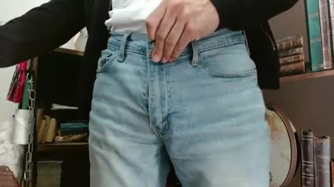 Snapshot of sexyboylatino19cm chatting on 02-25-25, 11:33 Daniel online show from 02-25-25, 11:33