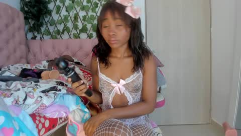 sofia online show from 12-25-24, 10:50