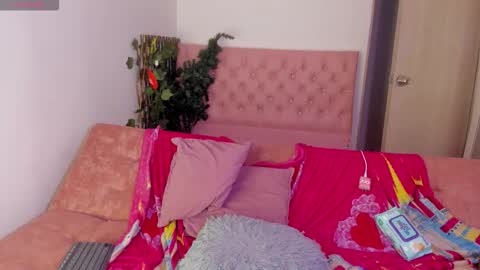 sofia online show from 02-19-26, 12:12