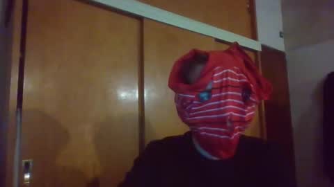 CuriousGuy2002 online show from 09-22-25, 02:02