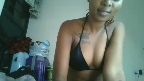 Snapshot of sexybuddy951434 chatting on 09-11-25, 03:06 sexybuddy951434 online show from 09-11-25, 03:06