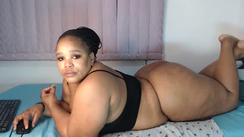 Snapshot of sexychill2000 chatting on 10-04-25, 03:59 SEXYCHILL online show from 10-04-25, 03:59