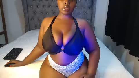 sexychocco online show from 10-21-25, 04:24