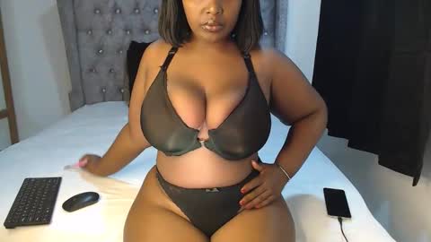 sexychocco online show from 12-19-25, 09:27