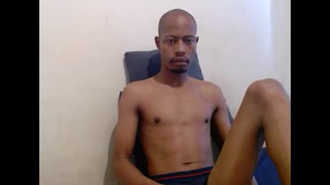 Snapshot of sexycouplexx01 chatting on 02-23-26, 04:54 sexycouplexx01 online show from 02-23-26, 04:54