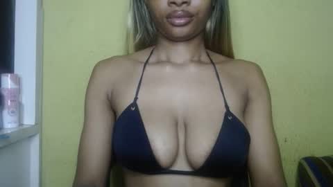 sexydaddy_lover online show from 10-06-25, 12:30