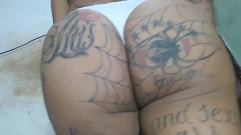 SEXYDEVILRICH online show from 01-19-25, 06:32
