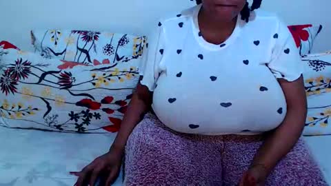 Snapshot of sexyebonylove89 chatting on 10-01-25, 09:21 sexyebonylove89 online show from 10-01-25, 09:21
