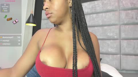 Snapshot of sexyebonyvip_ chatting on 01-04-25, 12:16 Vanessa online show from 01-04-25, 12:16
