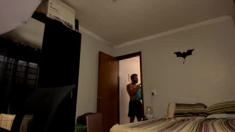 chris online show from 01-11-25, 06:33