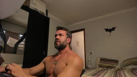 chris online show from 01-12-25, 07:10