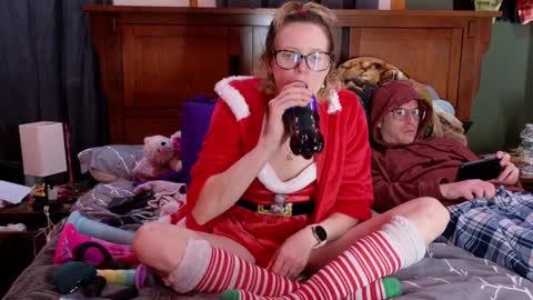 Snapshot of sexygamermomma chatting on 12-02-24, 04:09 sexygamermomma online show from 12-02-24, 04:09