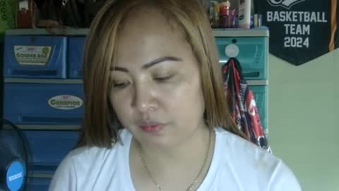 sexyhot_mama4you online show from 03-10-25, 01:56