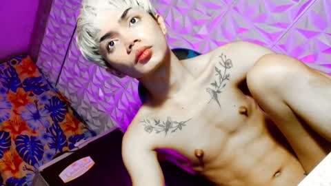sexyhotbabe18 online show from 02-22-25, 09:48