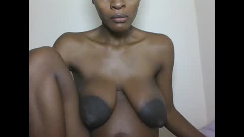 Snapshot of sexyhotgal23 chatting on 11-22-25, 02:32 REBECCAH online show from 11-22-25, 02:32