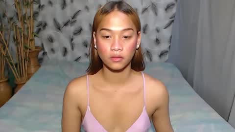 Snapshot of sexyhotrachelle chatting on 03-10-25, 07:50 Rachelle online show from 03-10-25, 07:50