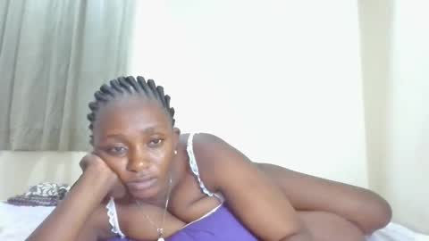 JOAN online show from 10-20-25, 03:34