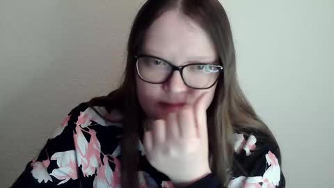 Snapshot of sexykitty_2 chatting on 12-11-24, 01:05 Kate online show from 12-11-24, 01:05