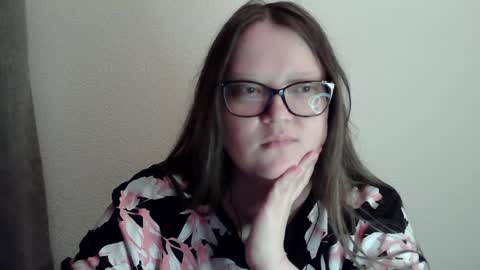 Snapshot of sexykitty_2 chatting on 01-03-25, 03:27 Kate online show from 01-03-25, 03:27