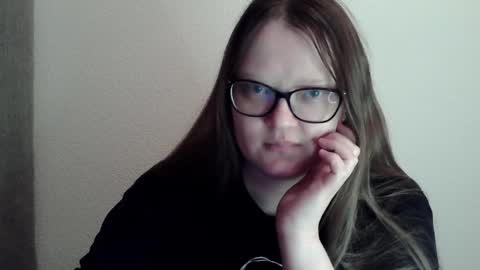 Snapshot of sexykitty_2 chatting on 01-07-25, 01:06 Kate online show from 01-07-25, 01:06