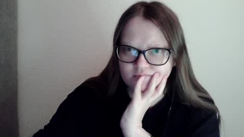 Snapshot of sexykitty_2 chatting on 01-10-25, 05:47 Kate online show from 01-10-25, 05:47
