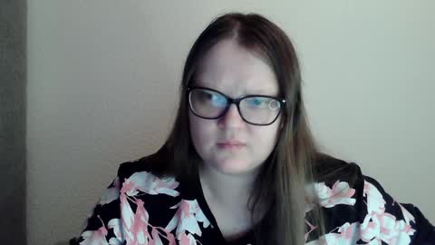 Snapshot of sexykitty_2 chatting on 01-11-25, 01:06 Kate online show from 01-11-25, 01:06