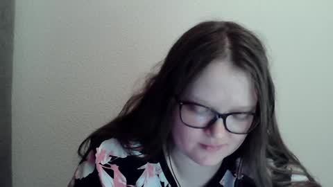 Snapshot of sexykitty_2 chatting on 02-01-25, 04:35 Kate online show from 02-01-25, 04:35