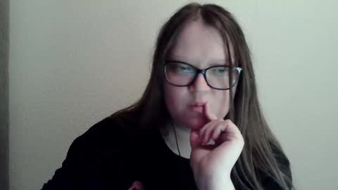 Snapshot of sexykitty_2 chatting on 02-14-25, 04:47 Kate online show from 02-14-25, 04:47
