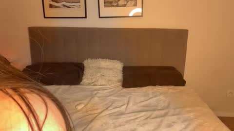 arya online show from 11-19-25, 12:21