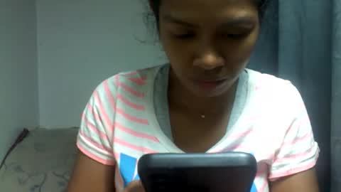 Snapshot of sexylarra12 chatting on 11-22-25, 02:43 sexylarra12 online show from 11-22-25, 02:43