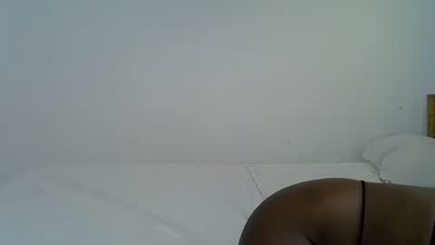 sexyleilah online show from 10-30-25, 01:23