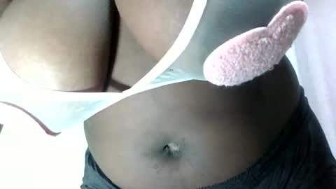sexylicious_ online show from 09-30-25, 10:31