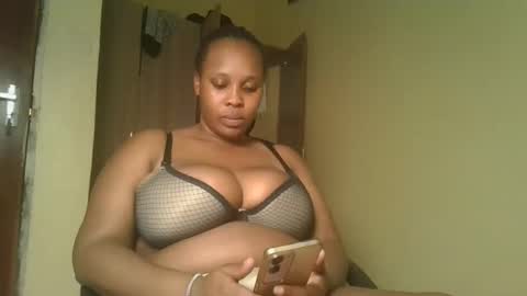 lily online show from 10-28-25, 07:01