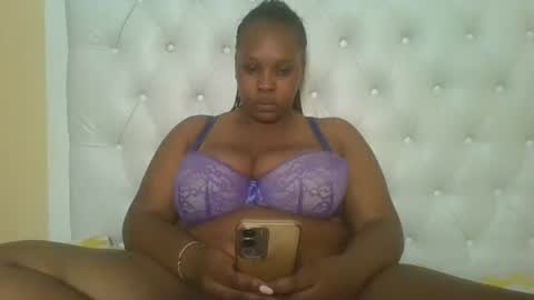 lily online show from 11-23-25, 06:13