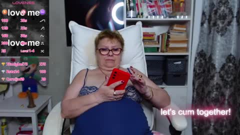 Snapshot of sexylynette4u chatting on 01-06-25, 04:02 sexylynette4u online show from 01-06-25, 04:02
