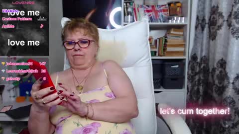 Snapshot of sexylynette4u chatting on 01-30-25, 11:33 sexylynette4u online show from 01-30-25, 11:33