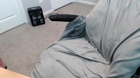 Snapshot of sexymanmk26 chatting on 11-22-25, 05:12 lets go private im ready to play pvt cum online show from 11-22-25, 05:12