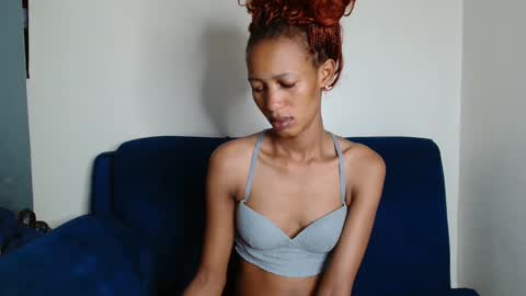 Snapshot of sexymaxxine chatting on 02-03-26, 01:26 sexymaxxine online show from 02-03-26, 01:26