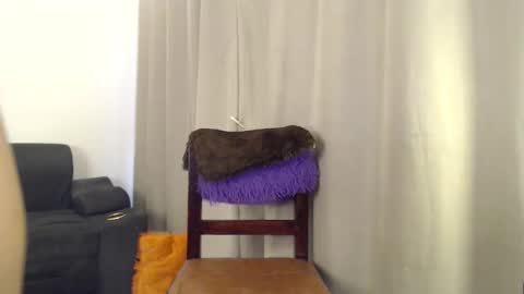 Snapshot of sexymia06 chatting on 02-22-26, 05:08 Melina online show from 02-22-26, 05:08