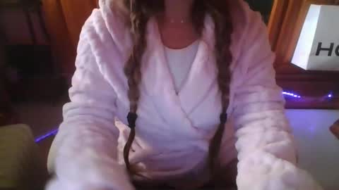 Snapshot of sexymisss24 chatting on 12-02-25, 09:58 sexymisss24 online show from 12-02-25, 09:58