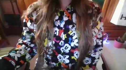 Snapshot of sexymisss24 chatting on 12-22-25, 03:09 sexymisss24 online show from 12-22-25, 03:09