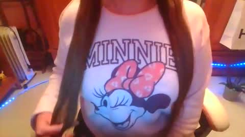 Snapshot of sexymisss24 chatting on 02-02-26, 05:44 sexymisss24 online show from 02-02-26, 05:44