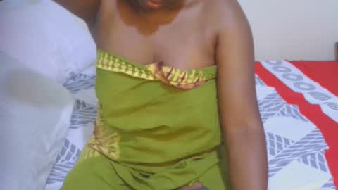 Snapshot of sexymompie chatting on 12-09-24, 07:06 CANDY online show from 12-09-24, 07:06