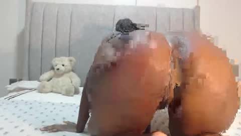 Snapshot of sexymonalisa1 chatting on 10-20-25, 07:14 sexymonalisa1 online show from 10-20-25, 07:14